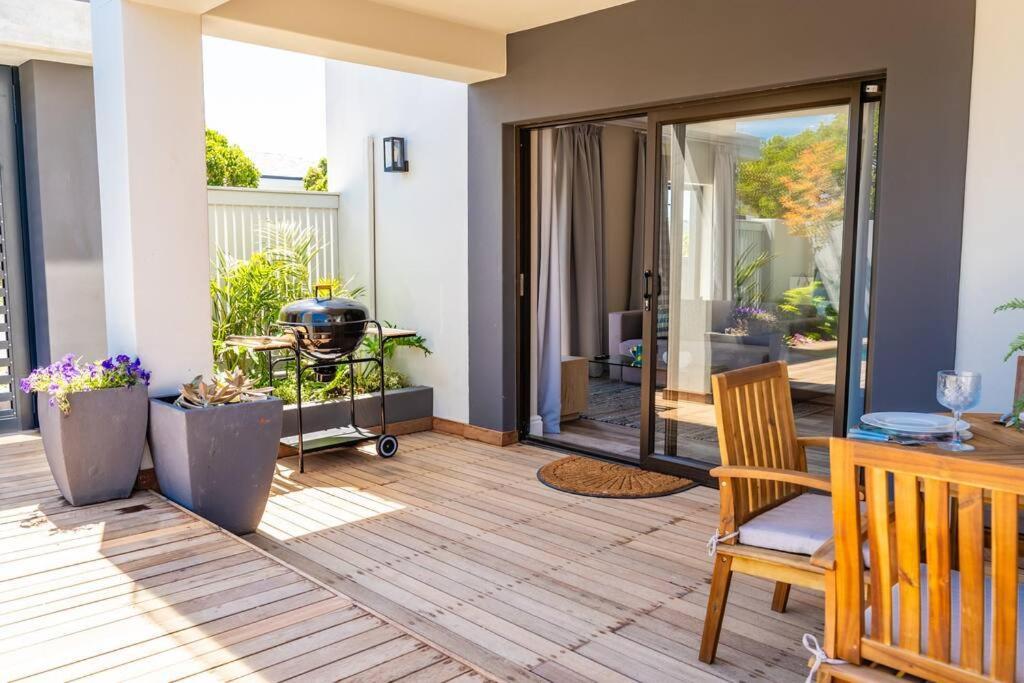 Villa Pezula - Divine Living - Executive Garden Unit Knysna